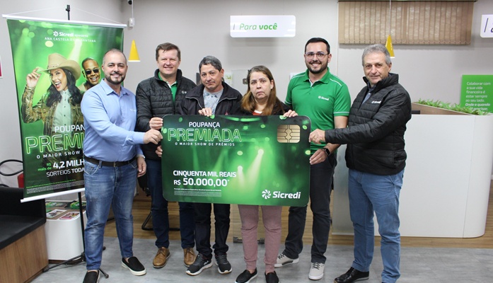 Foto - Assessoria Ibema - Prêmio de R$ 50 mil da Poupança Premiada sai para associada ibemense